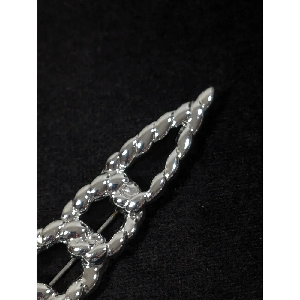 Vintage Retro‎ Large Silver Tone Cable Ribbed Chain Link Brooch Pin